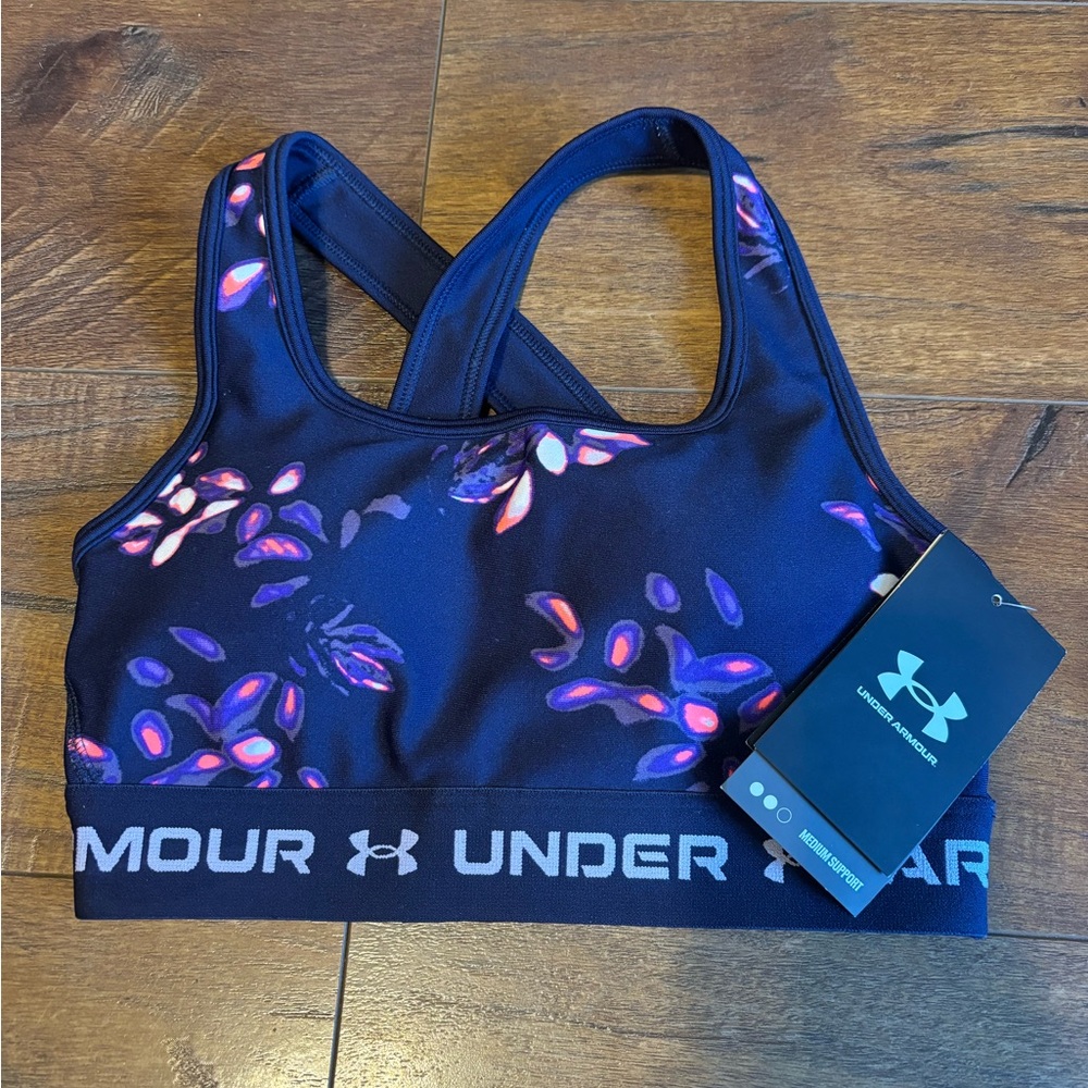 NWT Under Armour Women’s Medium Support Compression Sport Bra Size XS